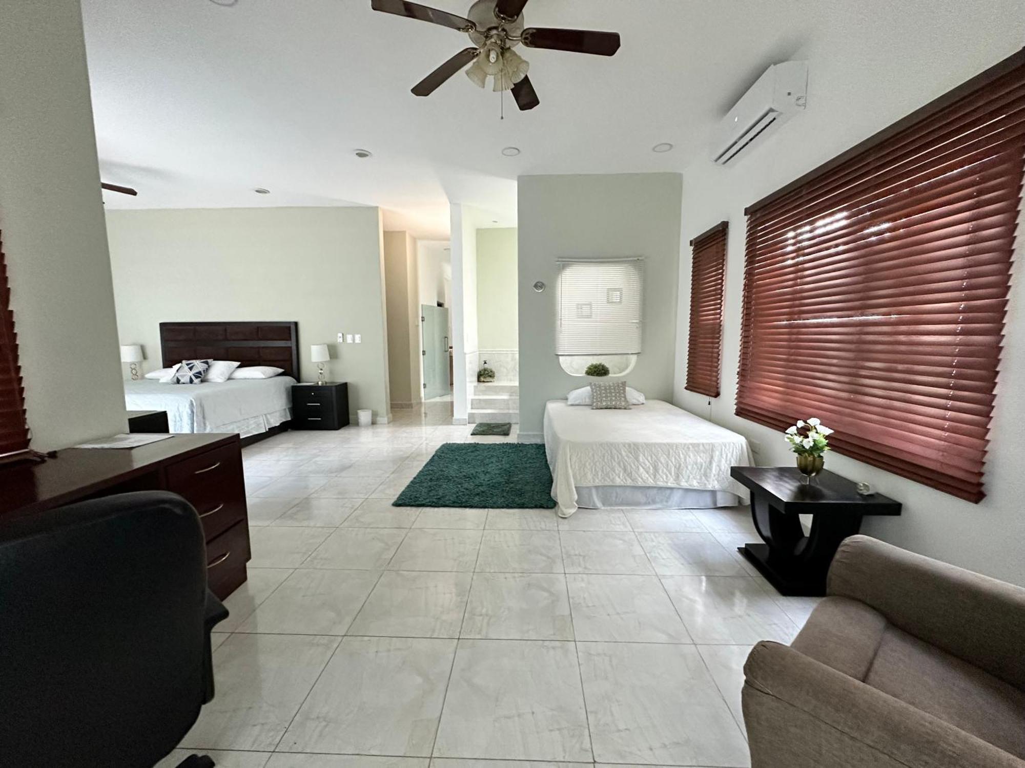 Casa Sasha'S Mini Palace Cancun Exterior photo